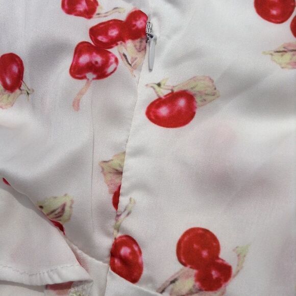 Haute Rouge White Cut Out Mini Dress Red Cherry Print Halter Size Small - Picture 6 of 7